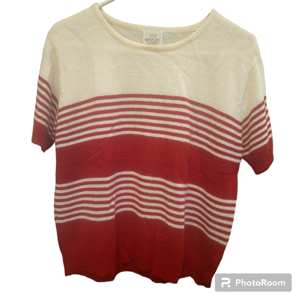 Vintage lightweight sweater by Bentley xl